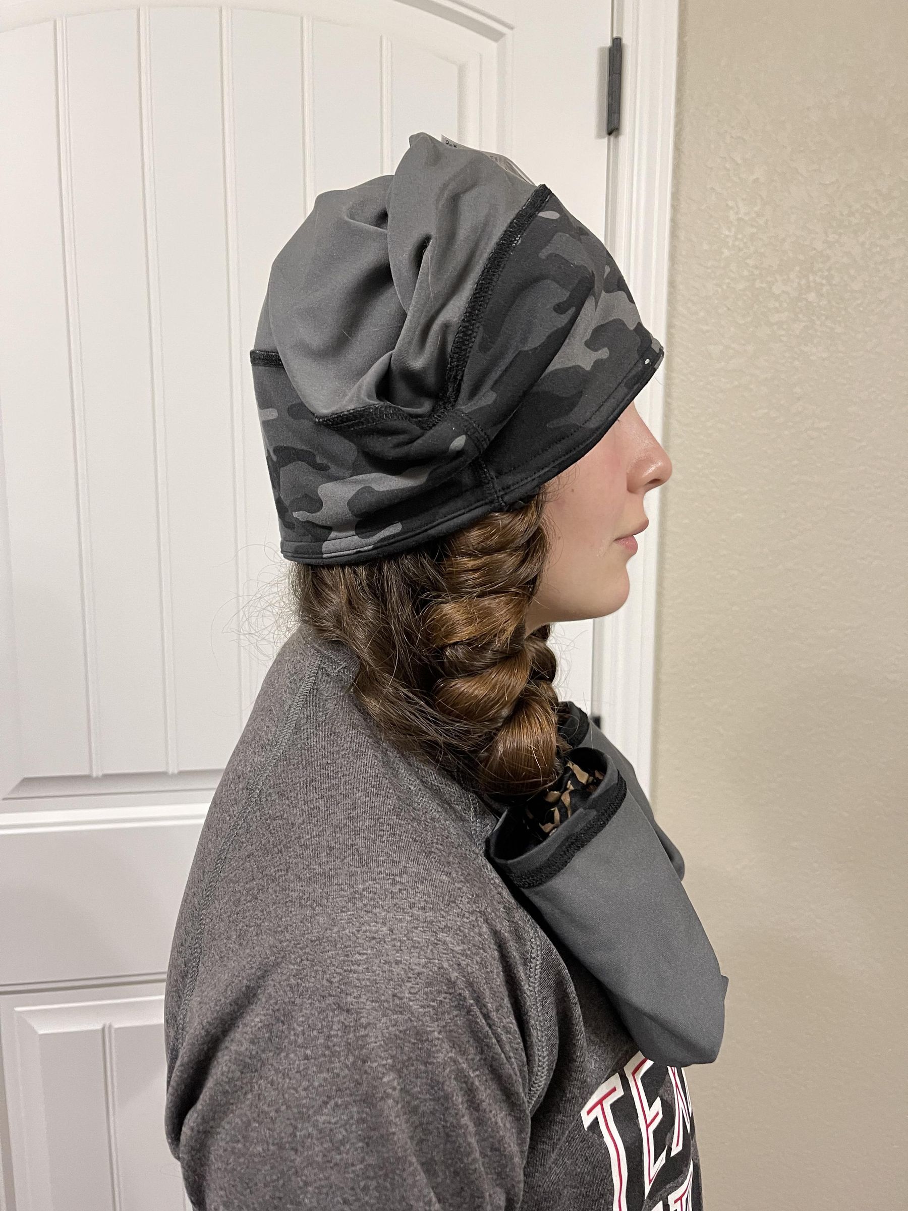 Seamless Heatless Legging Curls 9 Steps Instructables