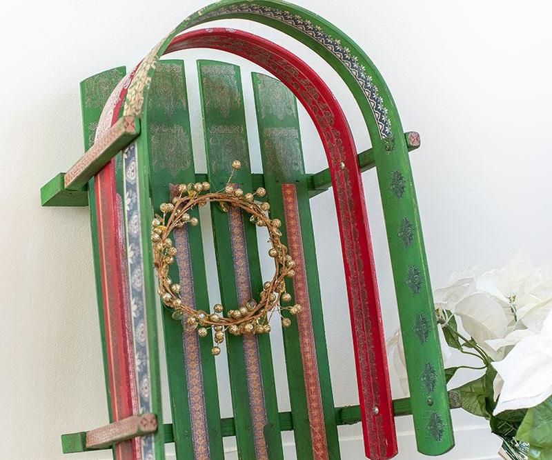Christmas Wood Sled Makeover