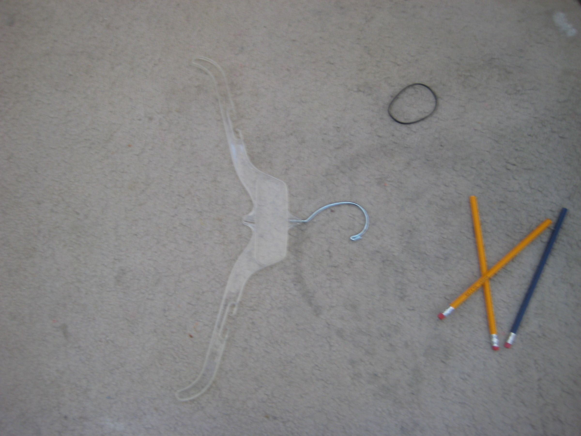 How to Make a Quick, Powerful and Cheap Bow From a Plastic Hanger