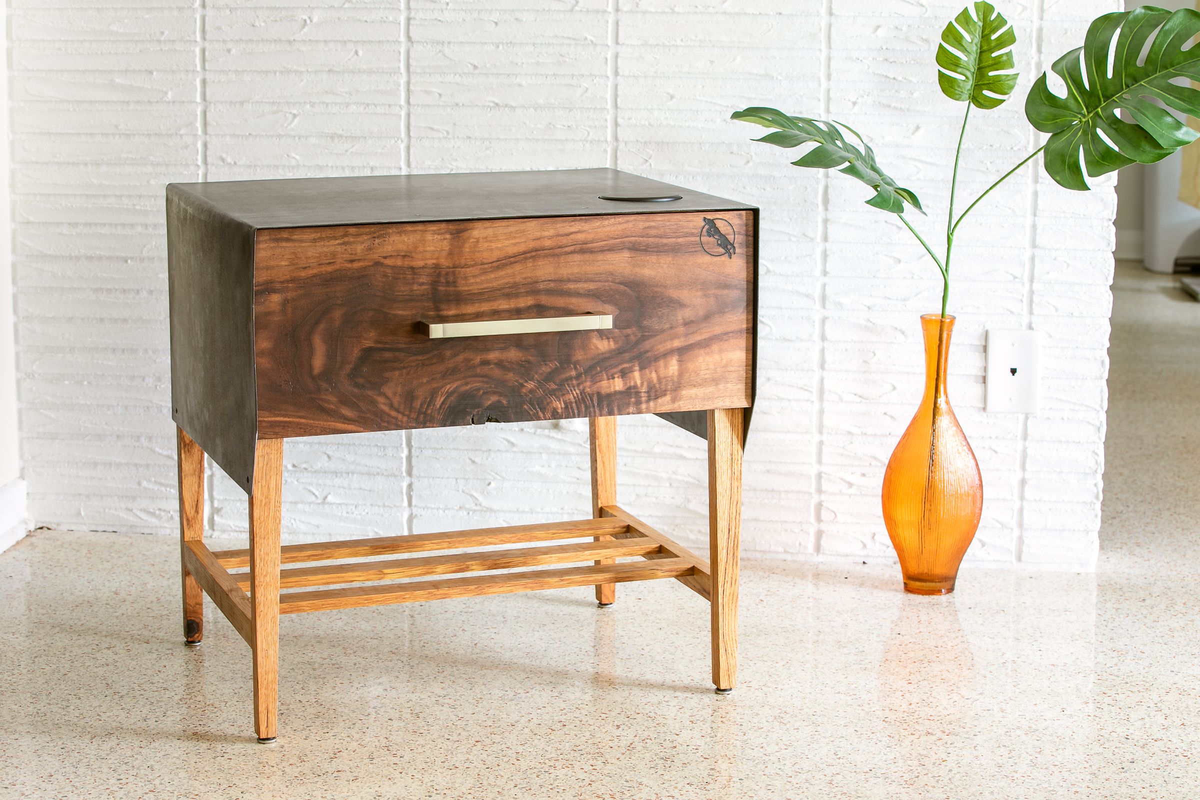 Wood and Steel Wireless Charging End Table 4 Steps Instructables