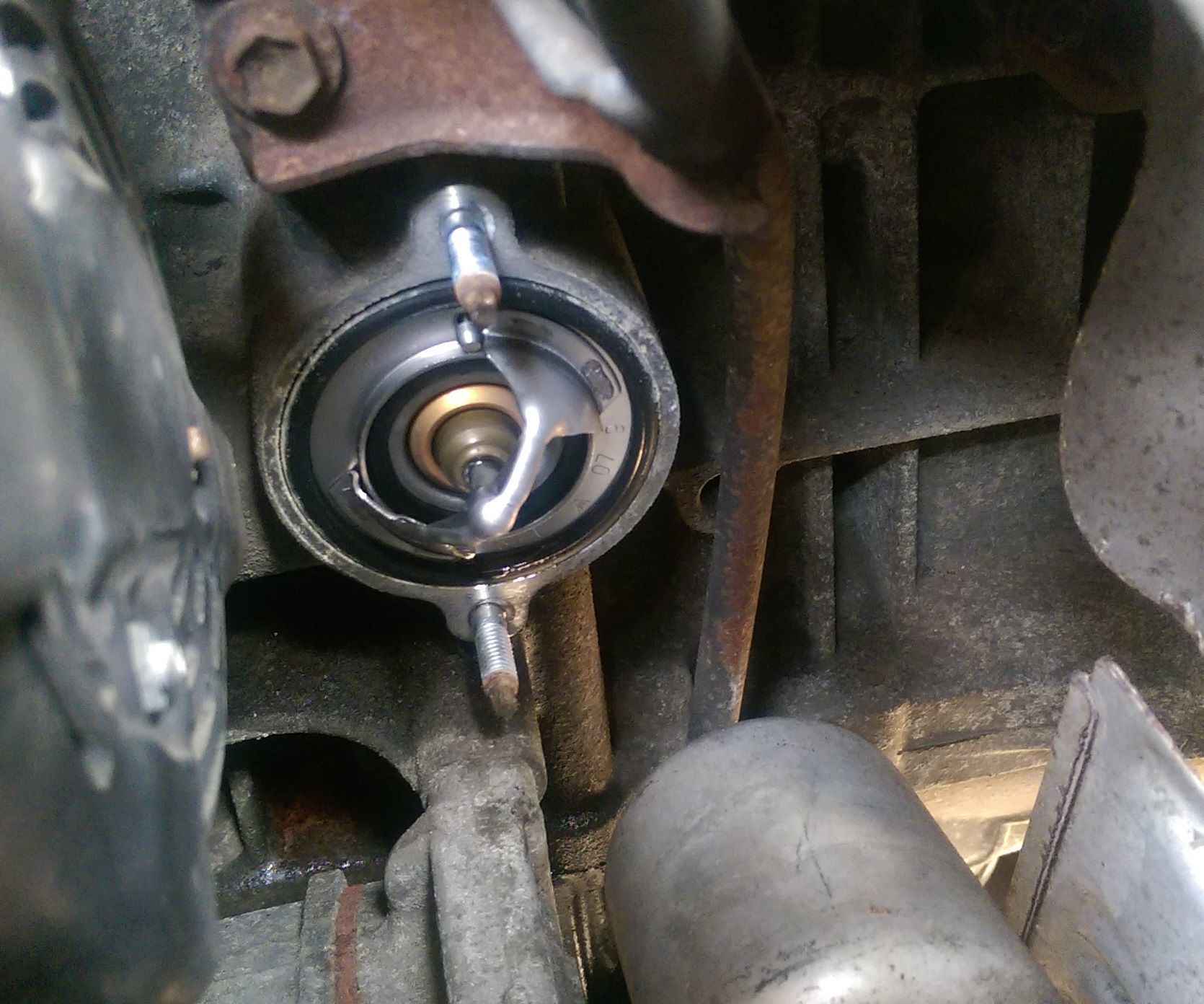 Toyota RAV4 2008 Coolant Change and Thermostat Swap