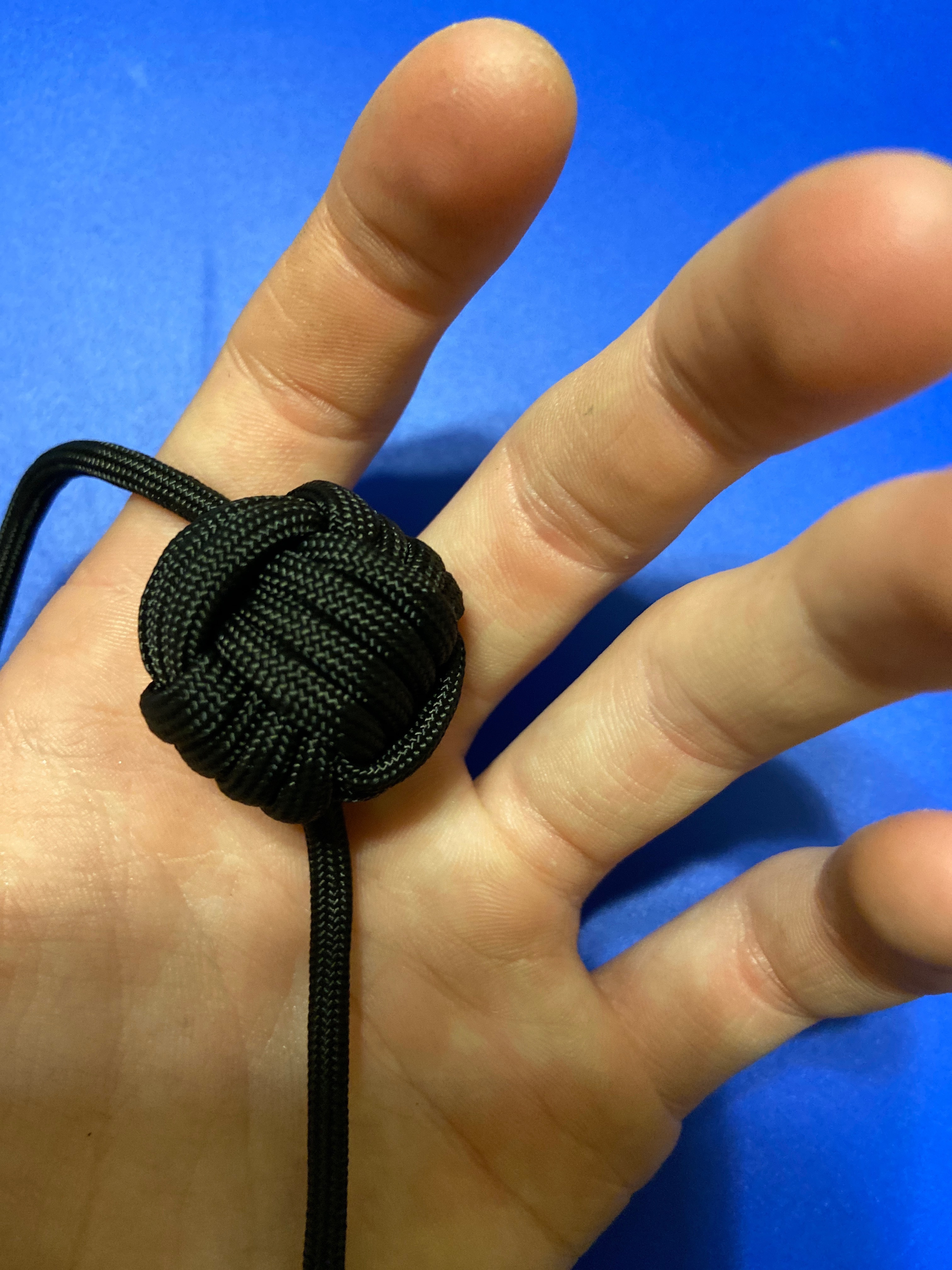 How to Tie a Monkey Fist Knot 4 Steps Instructables