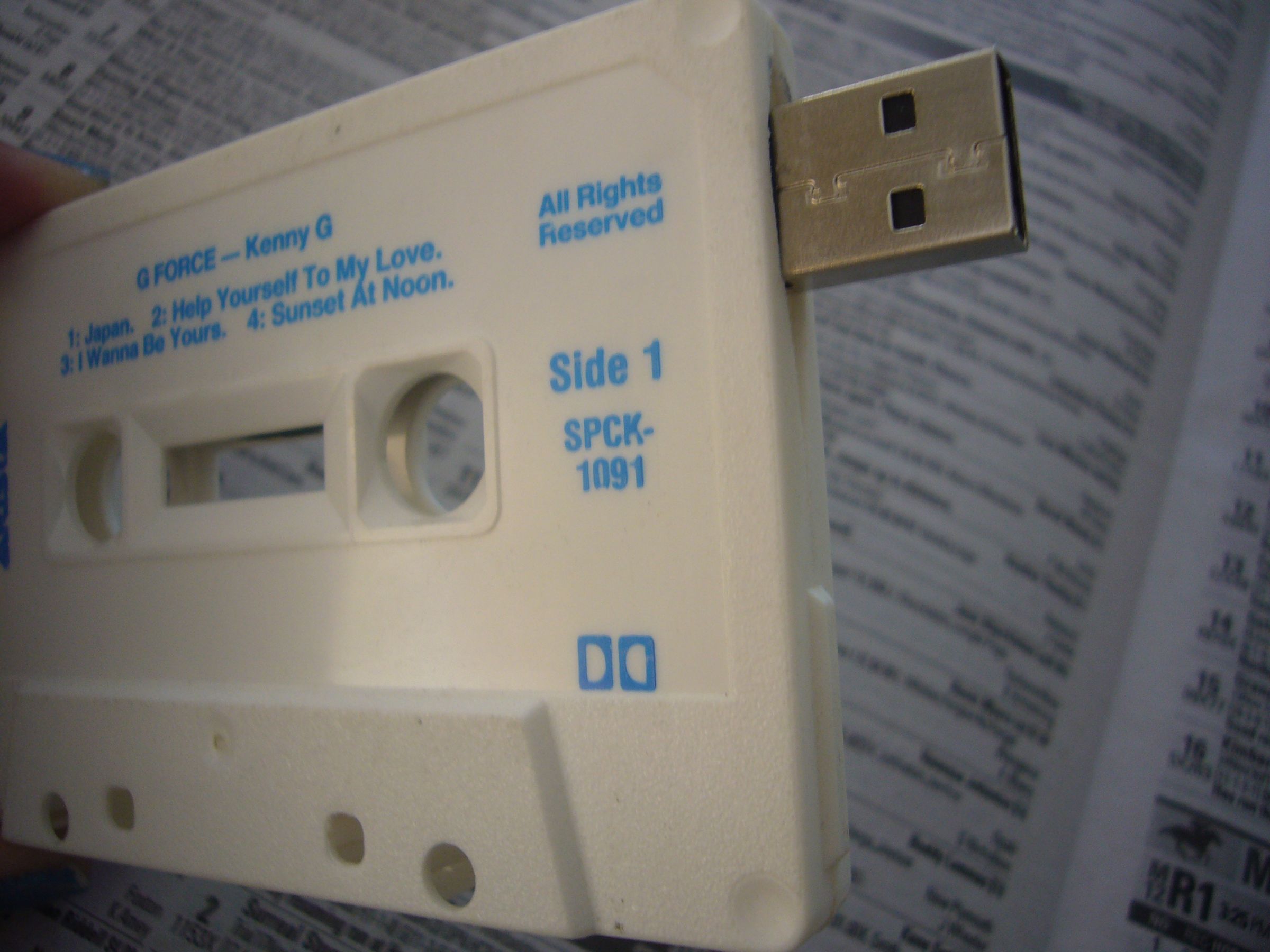 Easy Cassette USB Flash Drive