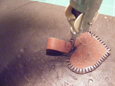 Clousures: Sewing Awl