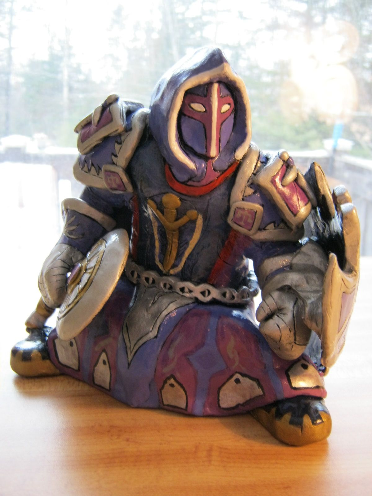 W.O.W Dwarf Paladin Sculpture