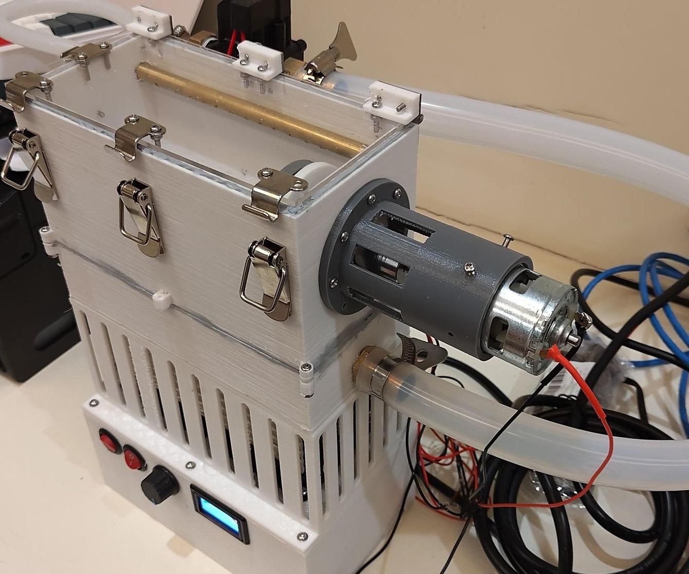 Rotational Jet-Impingement Can Cooler