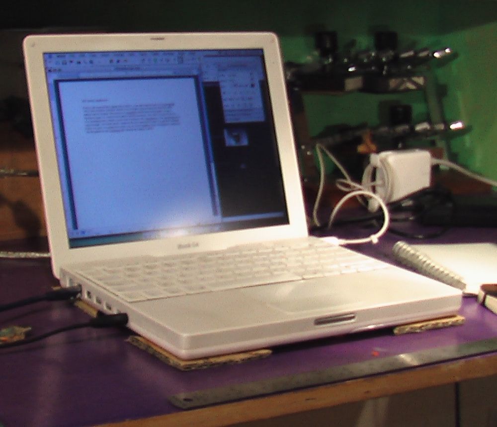 DIY Ad-hoc Laptop Riser