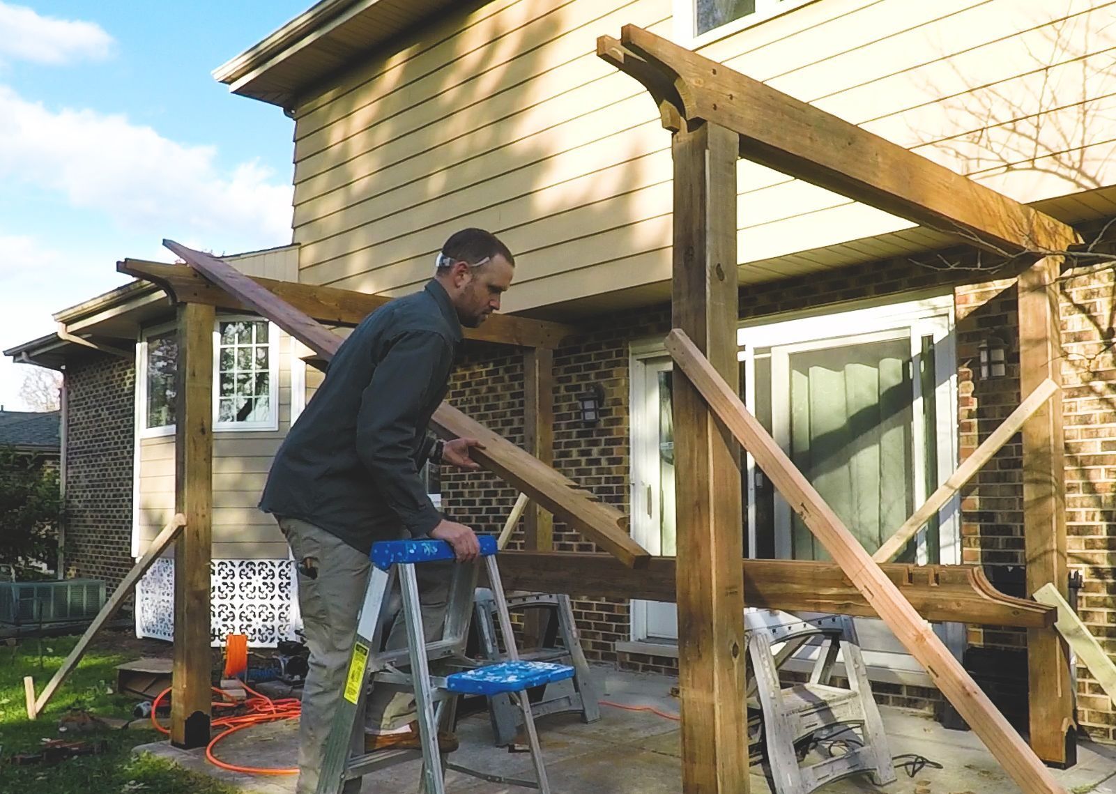 How to Build a Pergola on a Concrete Patio in Two Days : 18 Steps (with ...