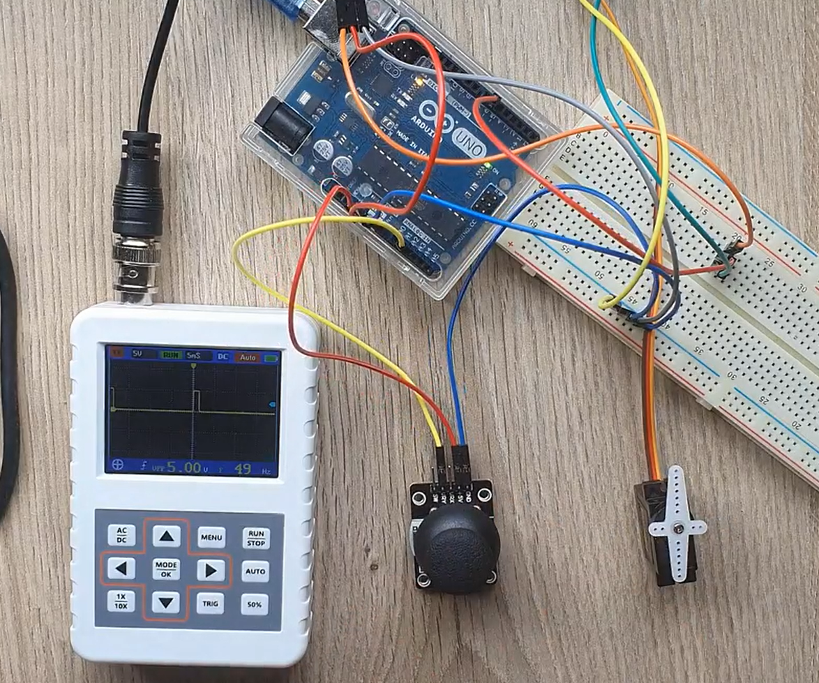 Arduino UNO + Servomoteur + Joystick + Oscilloscope Numérique Portable