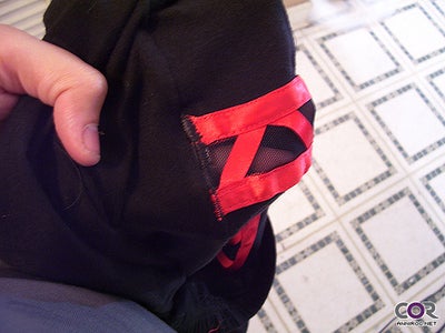 Level Construction for the Skirt