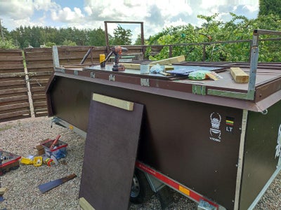 Extendable Roof Top