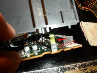 Retirar Unidad Óptica / Remove Optical Drive