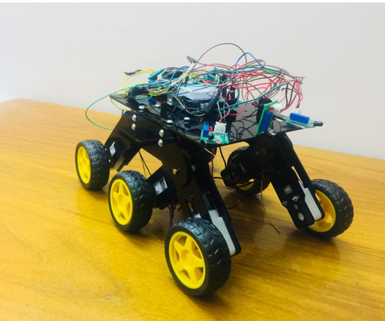 SPACE ROBOT 