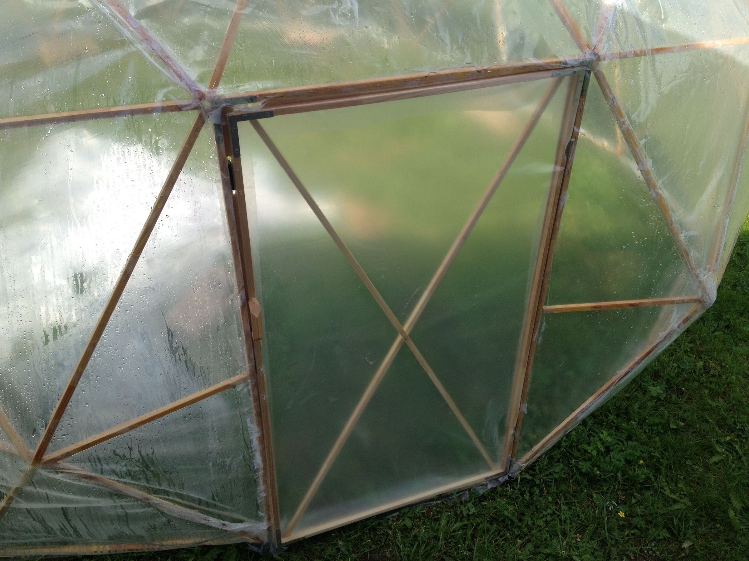 Greenhouse - Geodesic Dome : 9 Steps (with Pictures) - Instructables