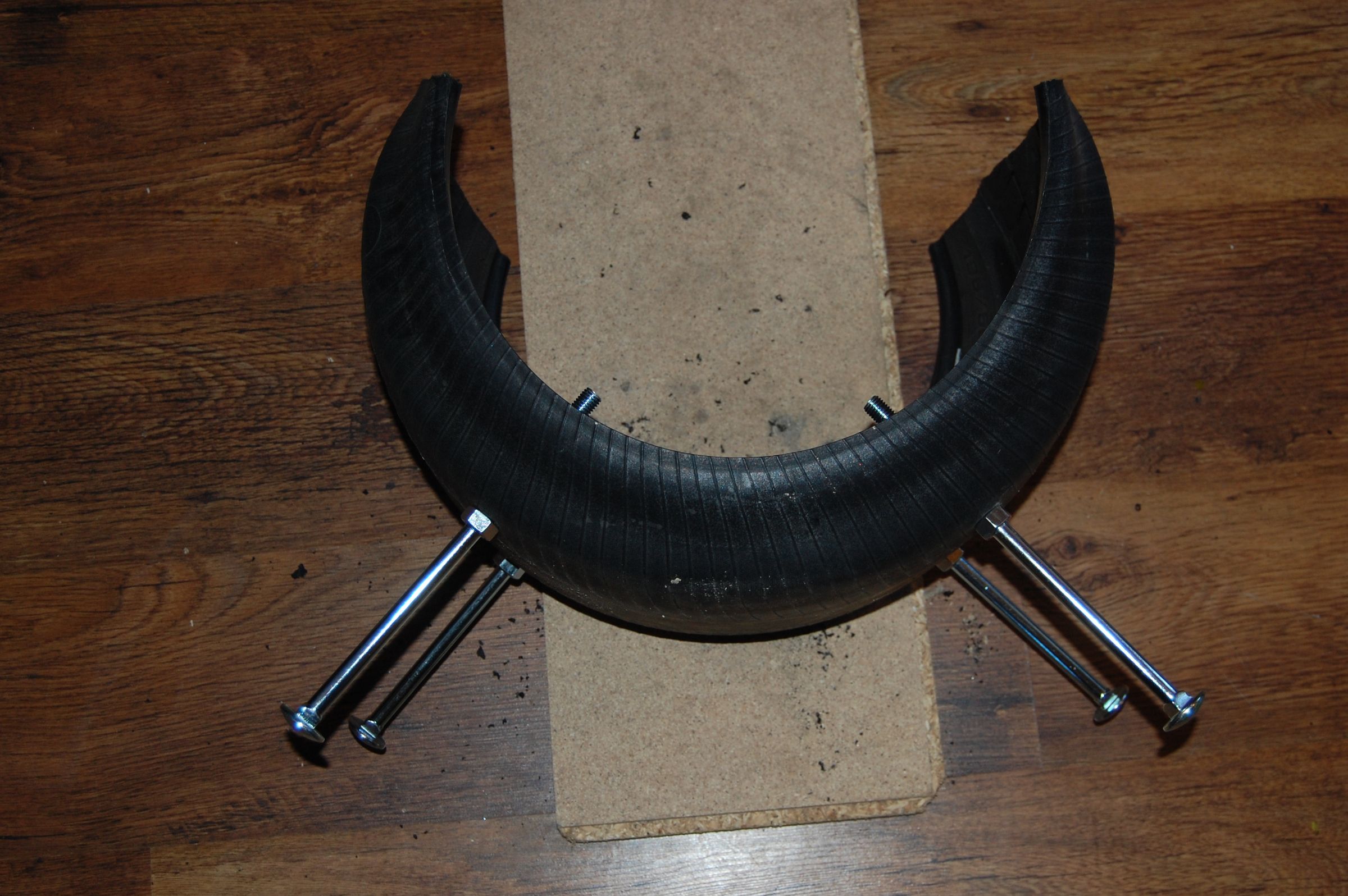 Outside Table From a Car Tyre (tire) 5 Steps (with Pictures) Instructables