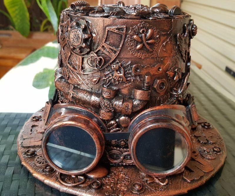 How to Make a Steampunk Hat From Recycled Materials