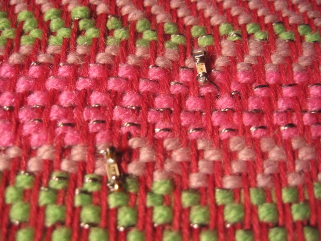 Weaving: Straight Circuits With LEDs