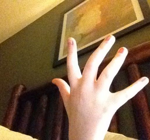 How to easily transform nail polish