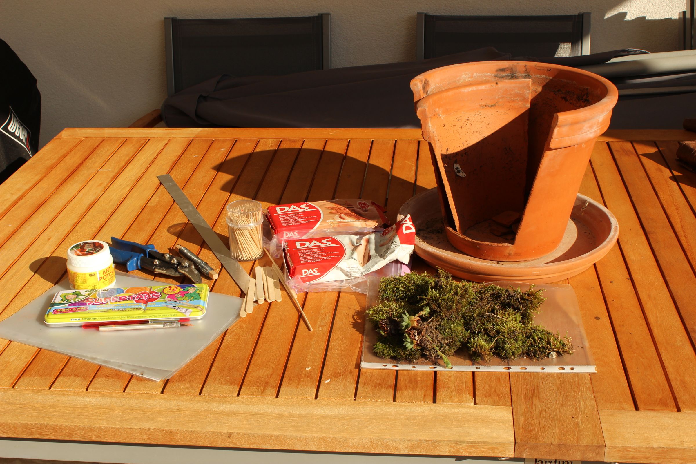 Broken Clay Pot Fairy Garden 10 Steps (with Pictures) Instructables