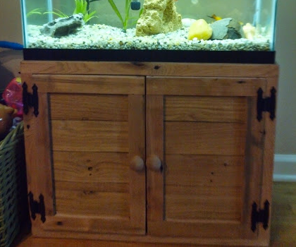 Pallet Wood Fish Tank Stand