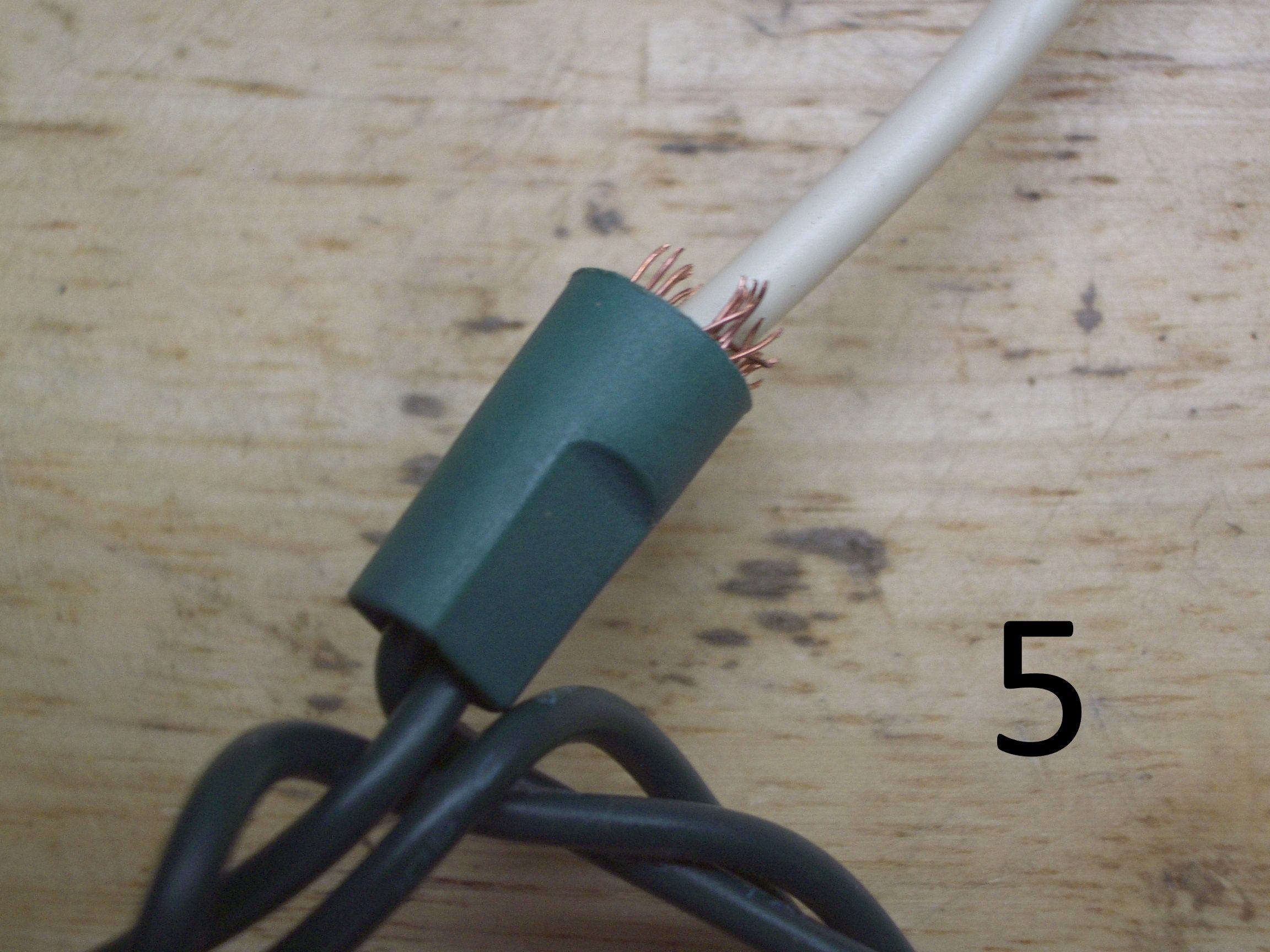 Test and Fix Incandescent Christmas Lights 5 Steps (with Pictures
