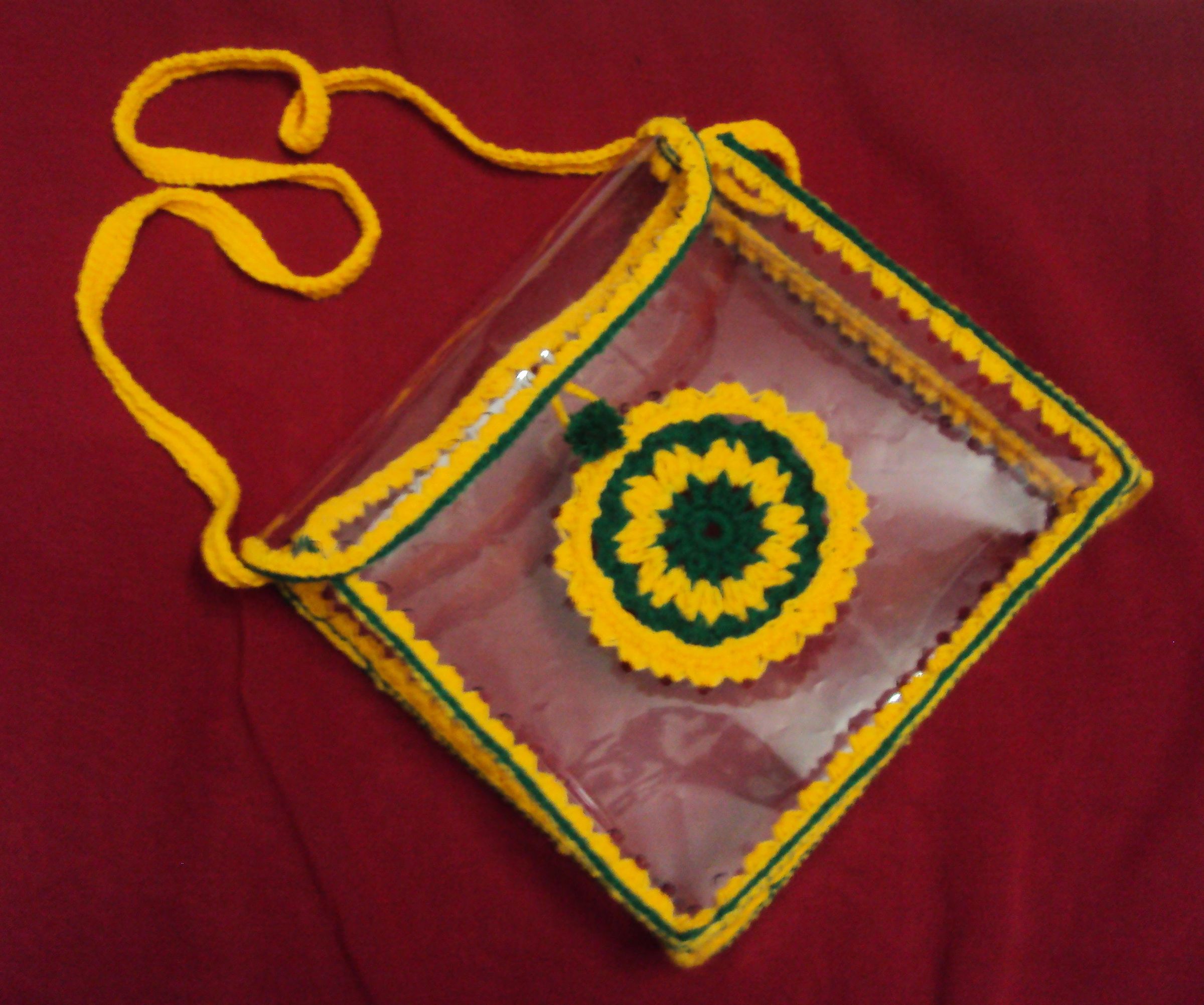 COOL CROCHET SLING BAG