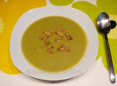 Seductive Celery Garlic Soup With Tofu Croutons!