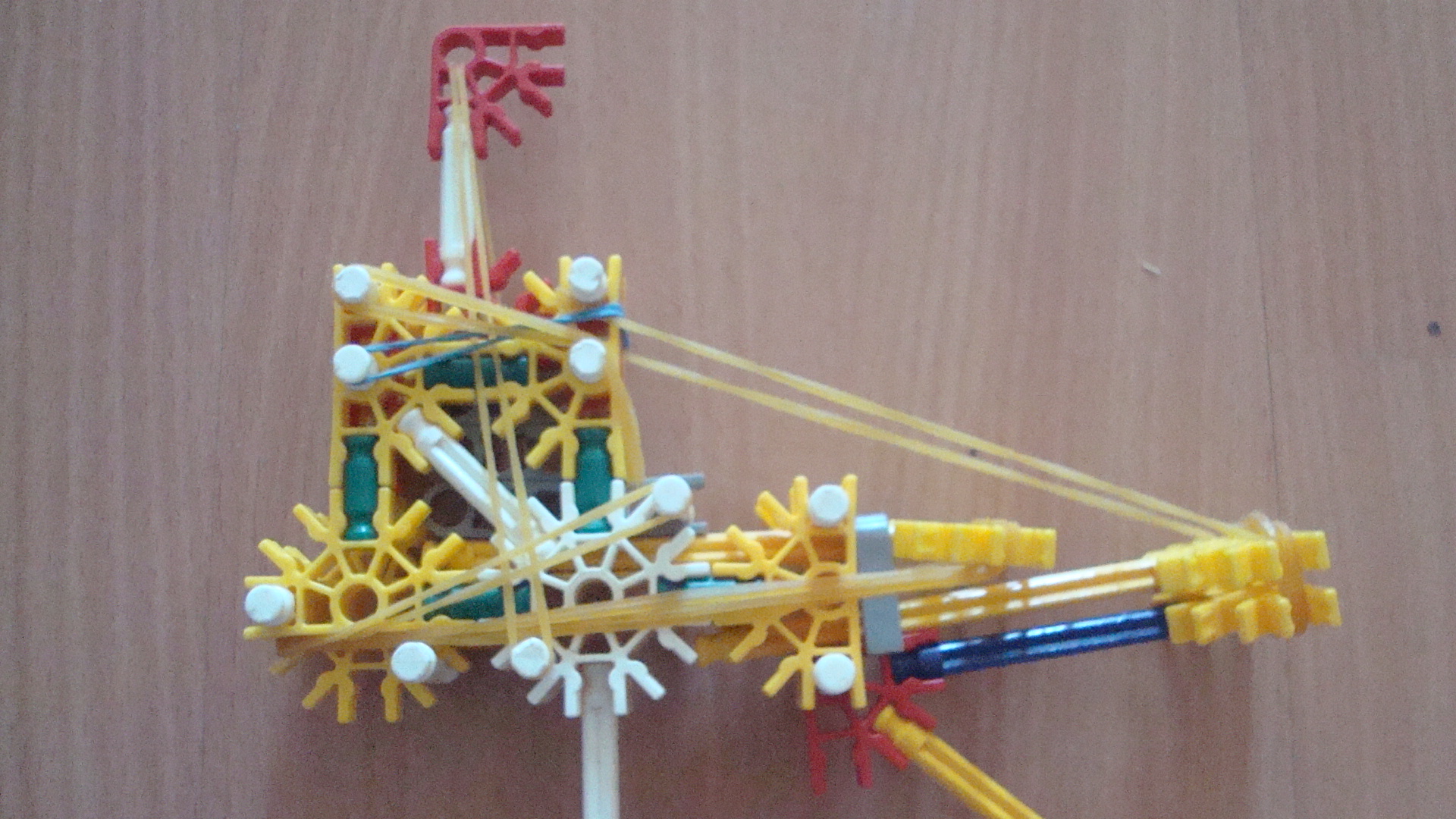 Knex Gun: Reverse Pistol