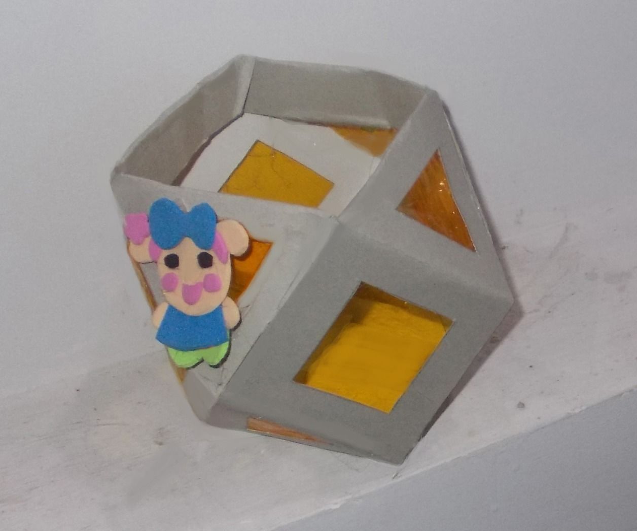 Miss La Sen Vesak Sri Lanka Lantern.