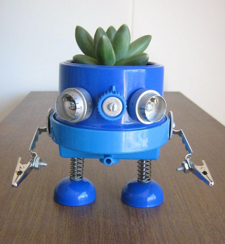 Blue RoboPlanter (made From a Clock)