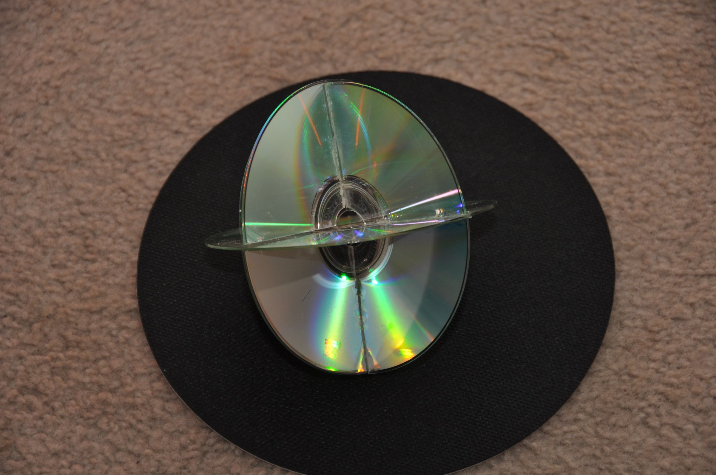 Really Lightweight Radar Reflector built with CDs