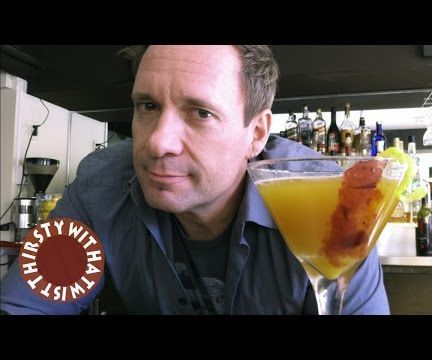 THE DRUNKEN PUMPKIN THANKSGIVING COCKTAIL