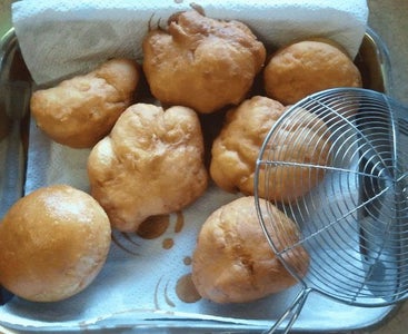 How to Make the Vetkoek