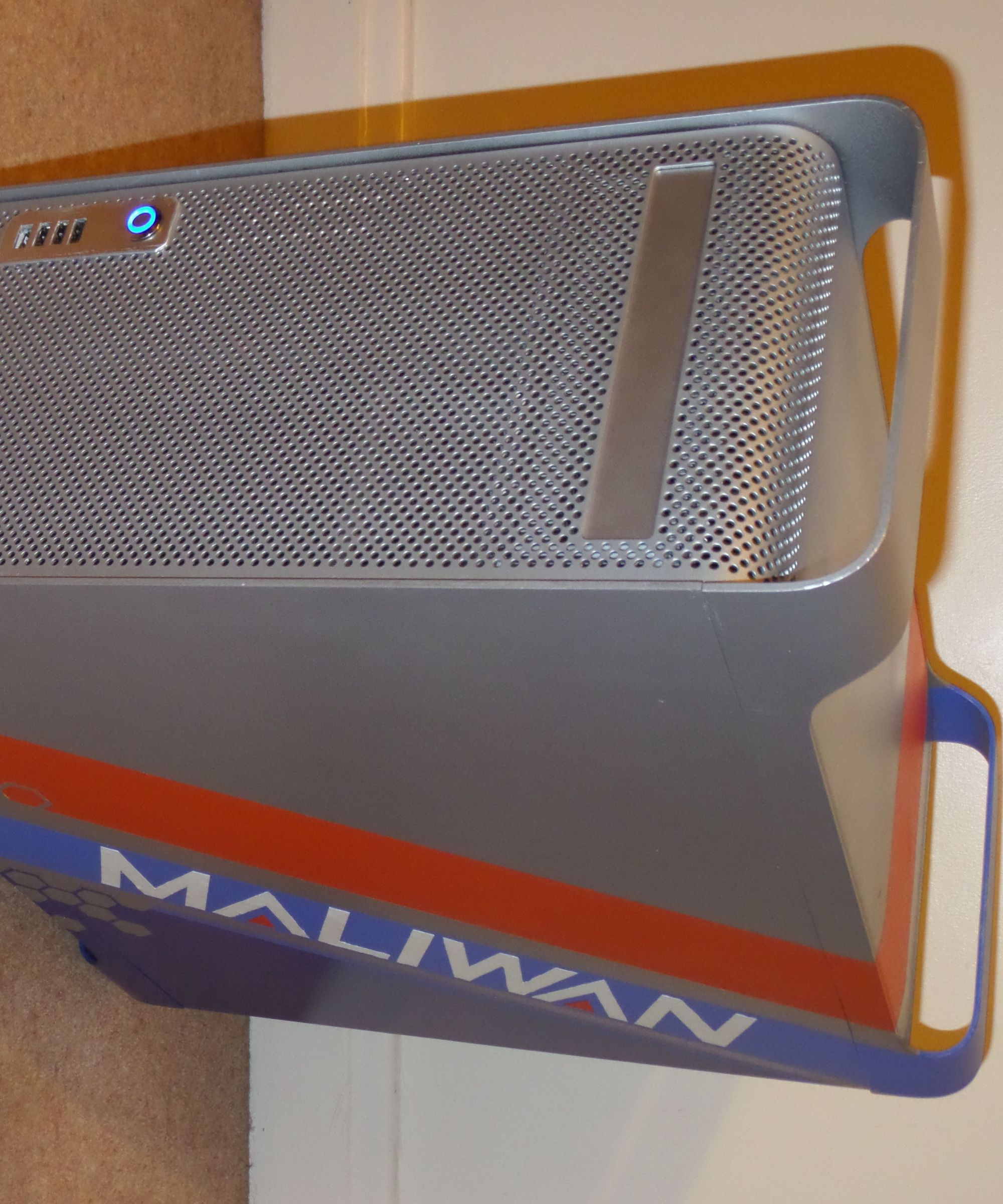 Maliwan Mac G5 Case Mod