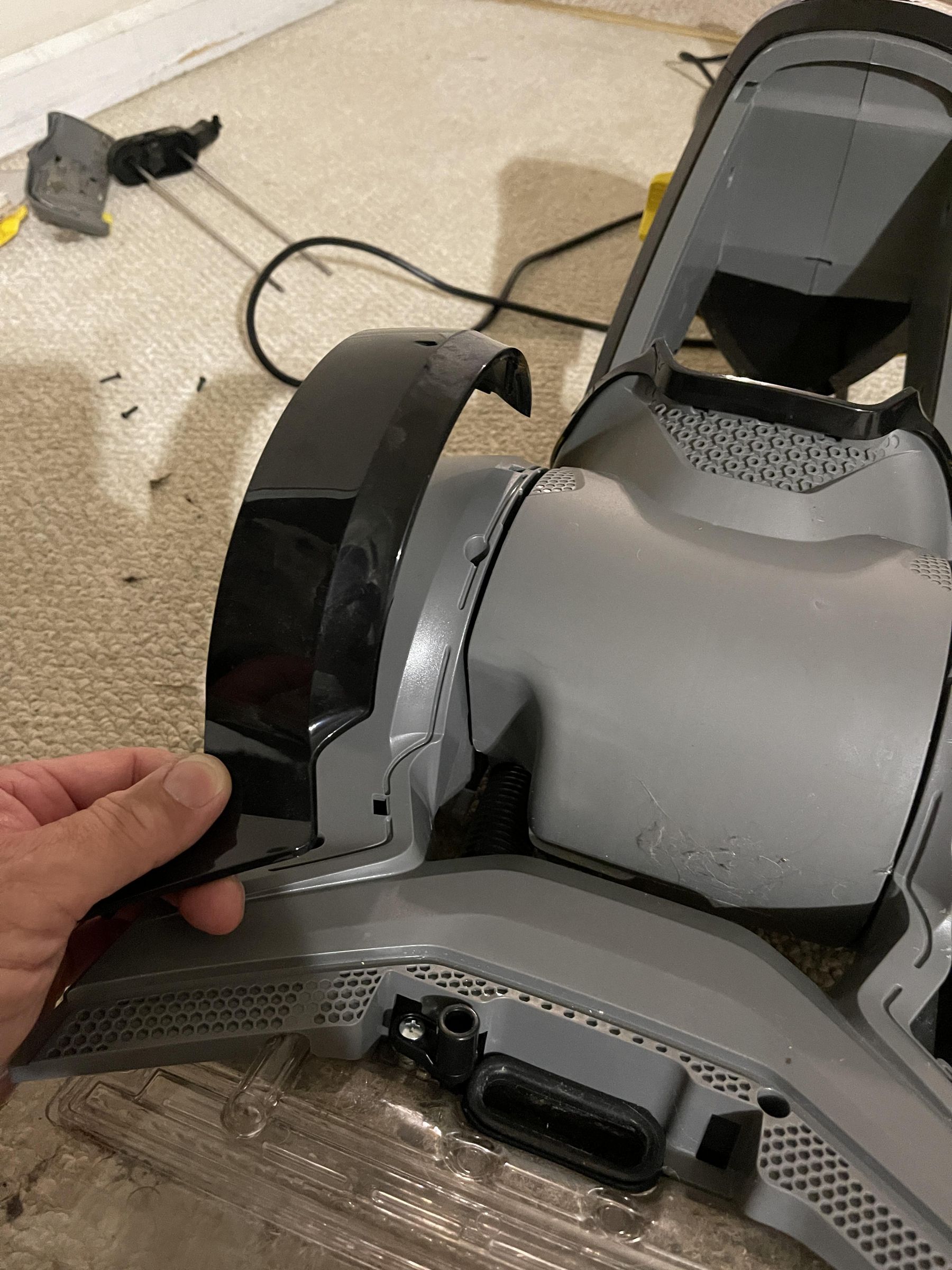 Bissel ProHeat 2X Revolution Not Spraying! I've Found the Problem! 8