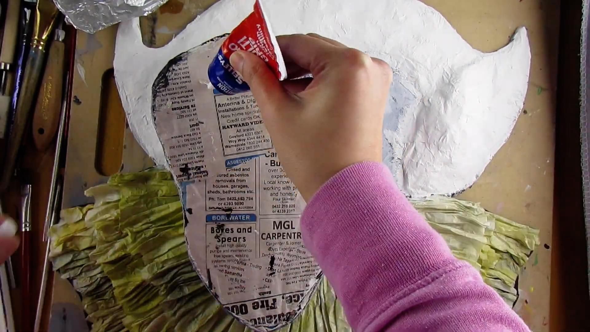 IT Pennywise Paper Mache Wall Decor 5 Steps (with Pictures