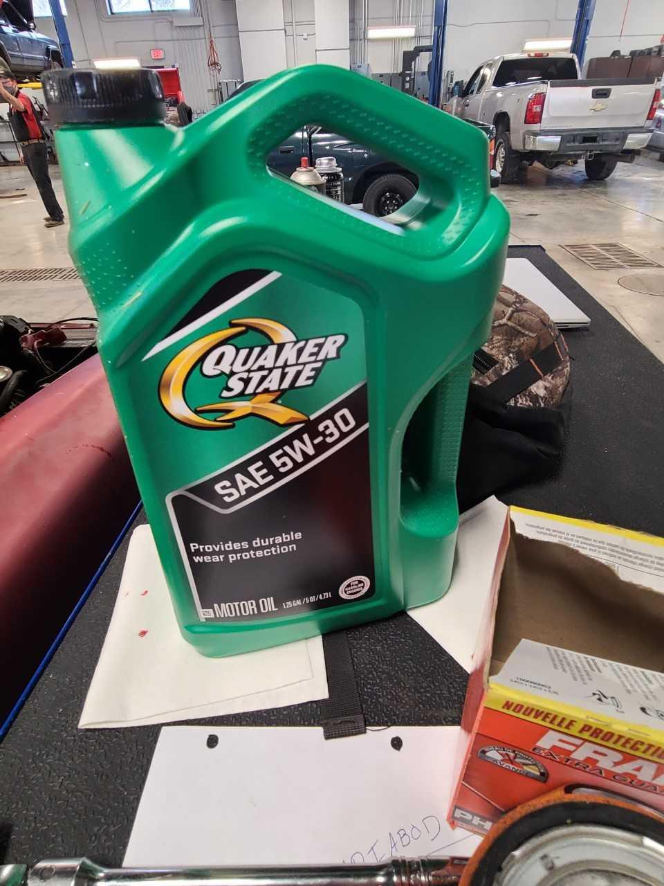 How to Change Oil in a Vehicle 14 Steps Instructables