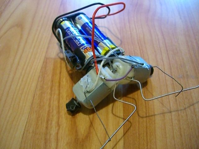 How to Make a Cockroack Robot