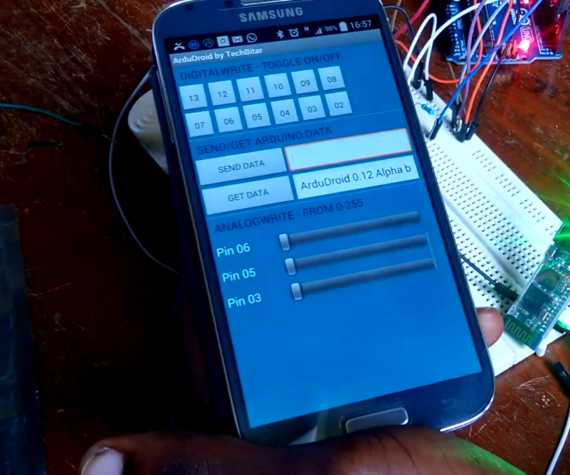 'DIY' Using the Arduino Uno and HC-05 Bluetooth module with ArduDroid App