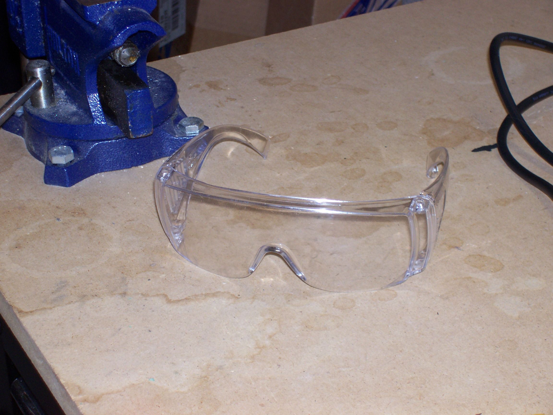 Quickly Sharpen a Knife...with a Dremel! 4 Steps Instructables