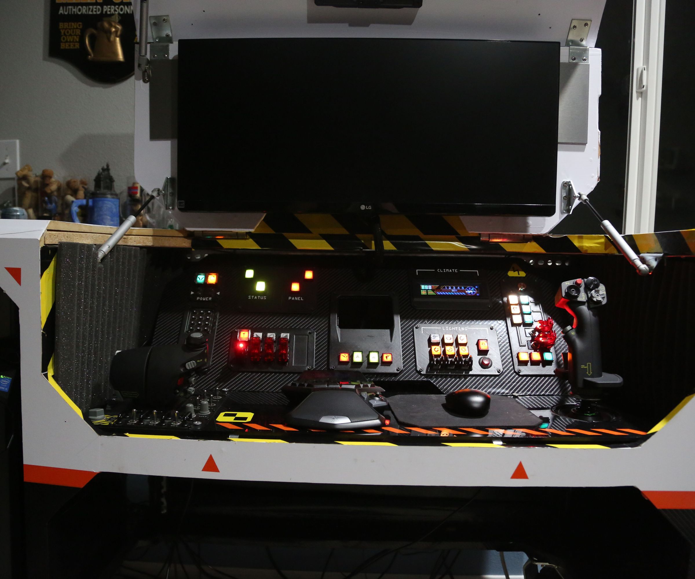 Ctrl Desk for Space Simulators and Beyond