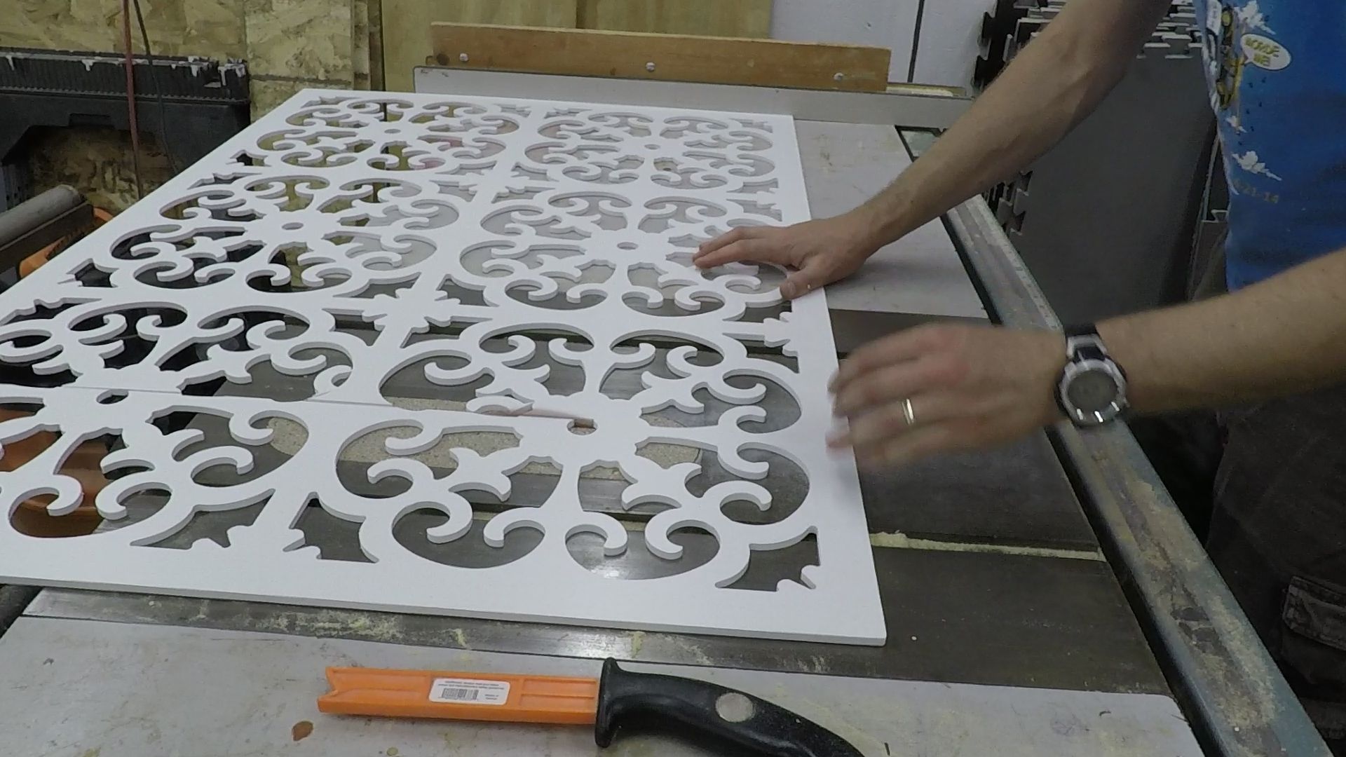 How to Install or Upgrade Lattice Below a Bay Window 6 Steps (with