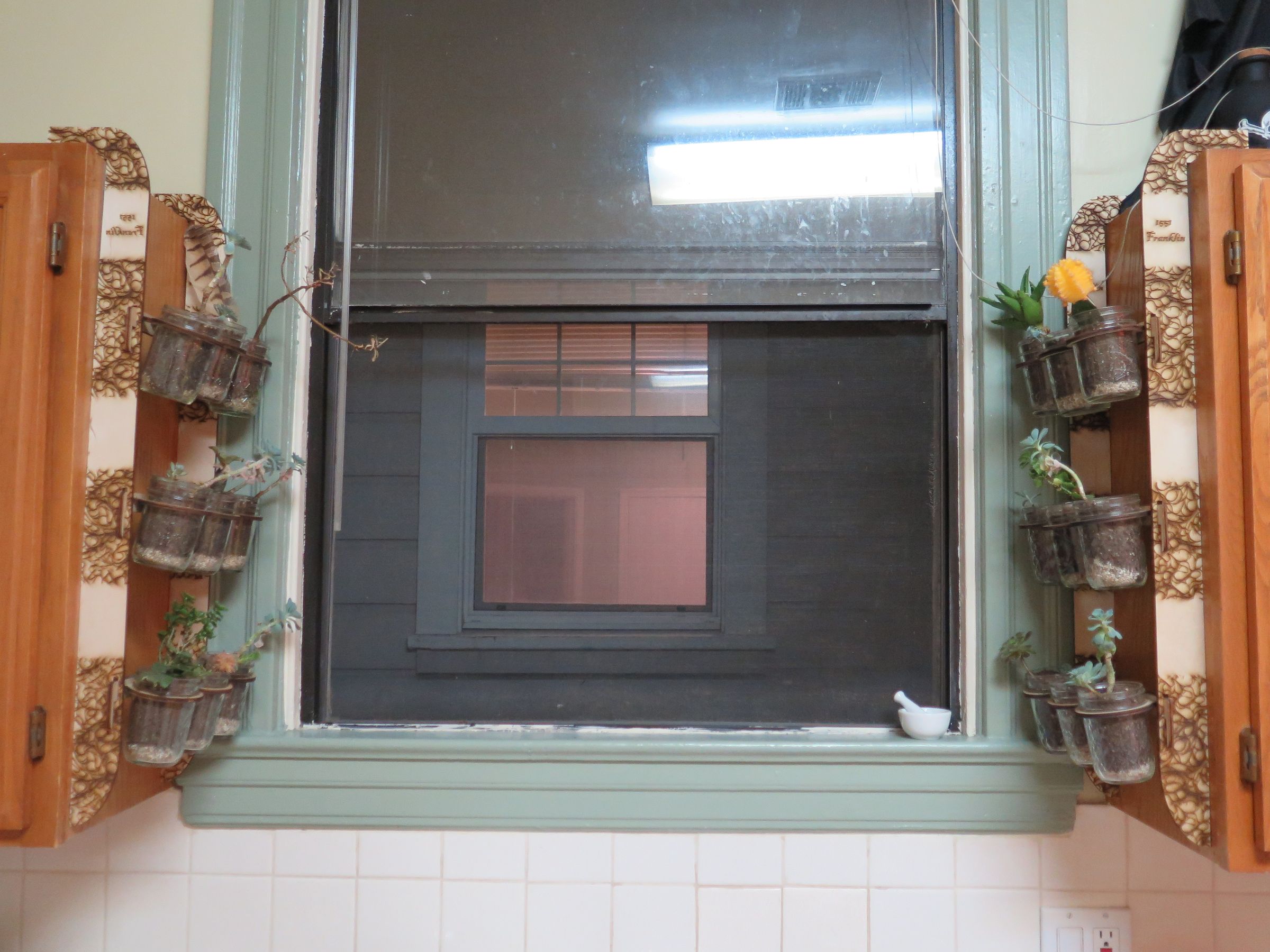 Hanging Mason Jar Gardens (with Pictures) Instructables