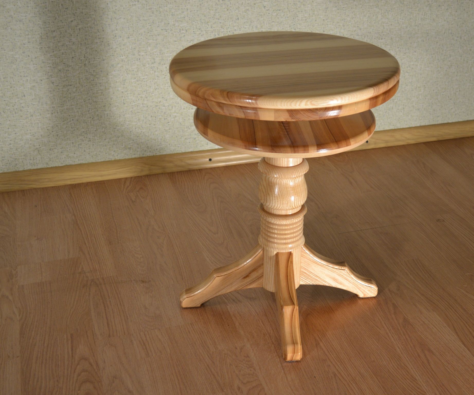 Piano chair.