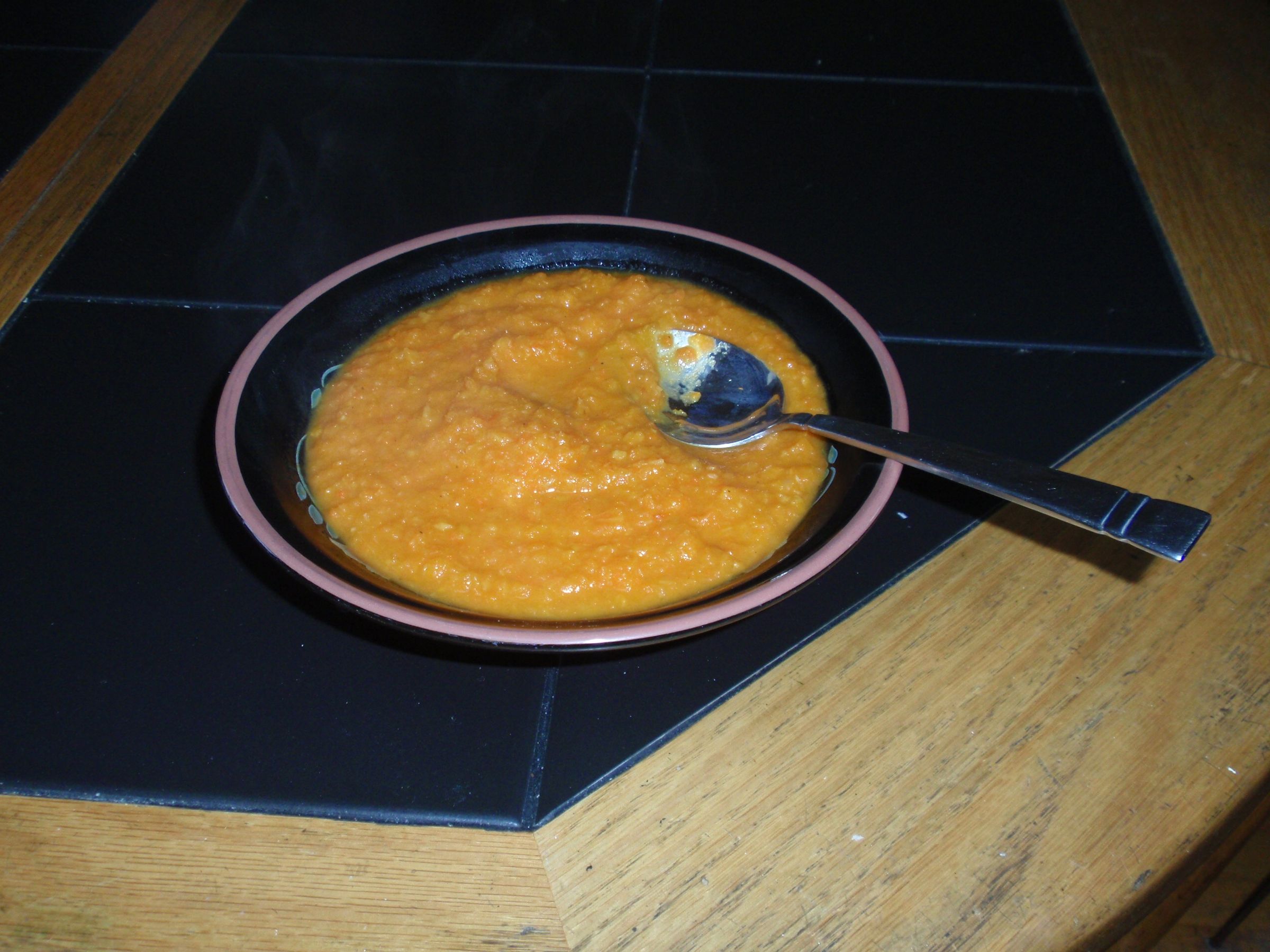 Simple Curry Carrot Soup