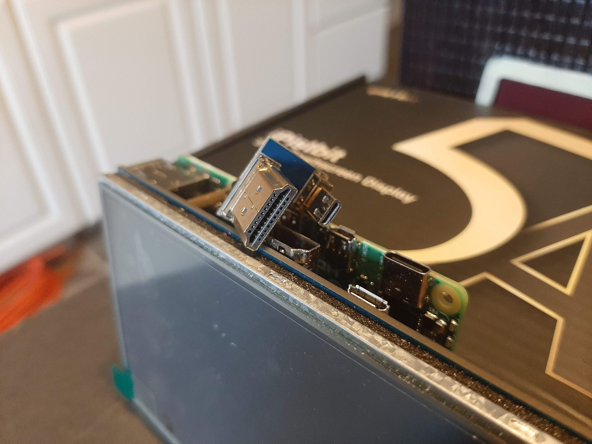 Media Player With Raspberry Pi - Retrofit Vintage Clock Radio : 9 Steps ...