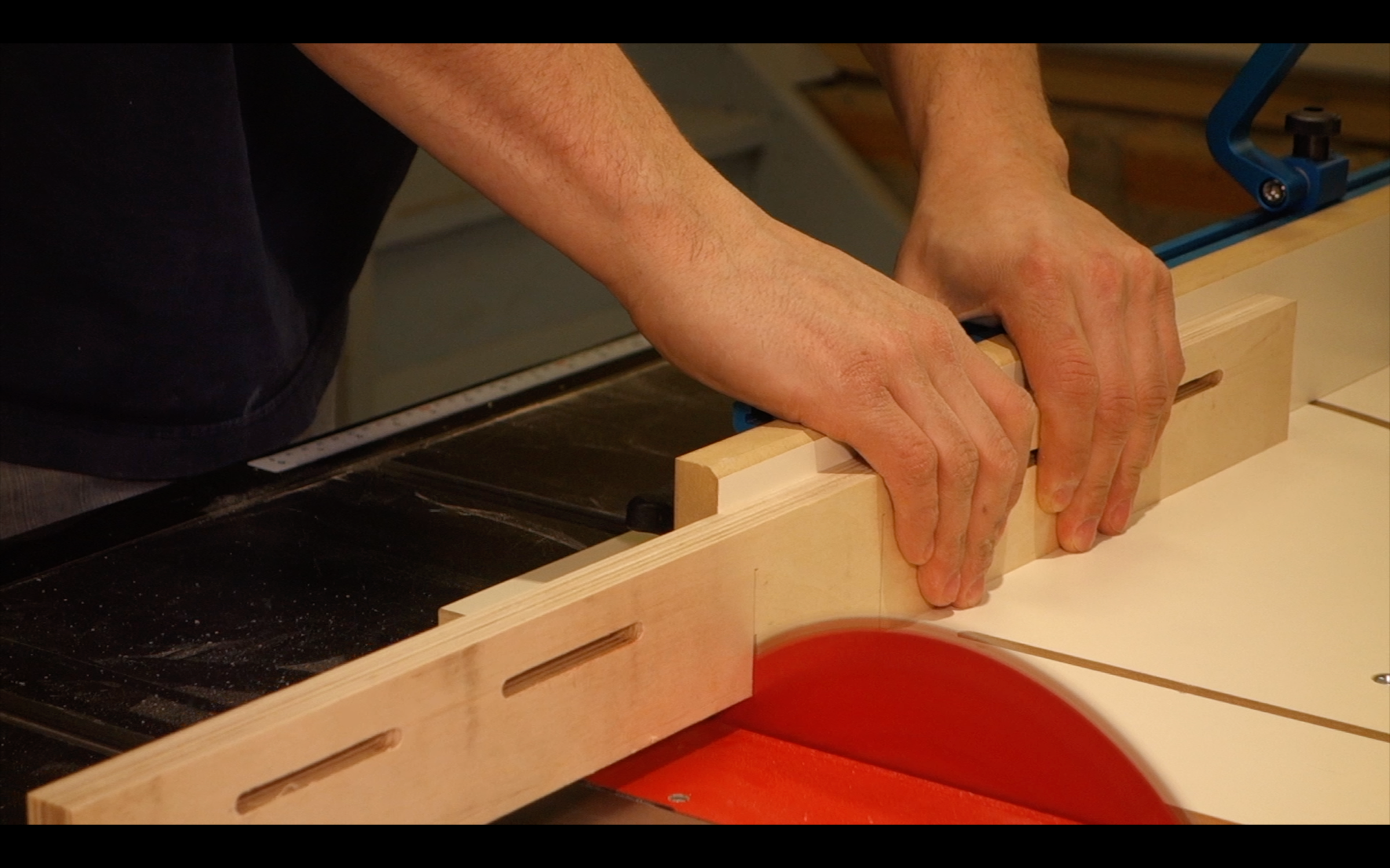 Make It Adjustable Router Fence 7 Steps (with Pictures) Instructables