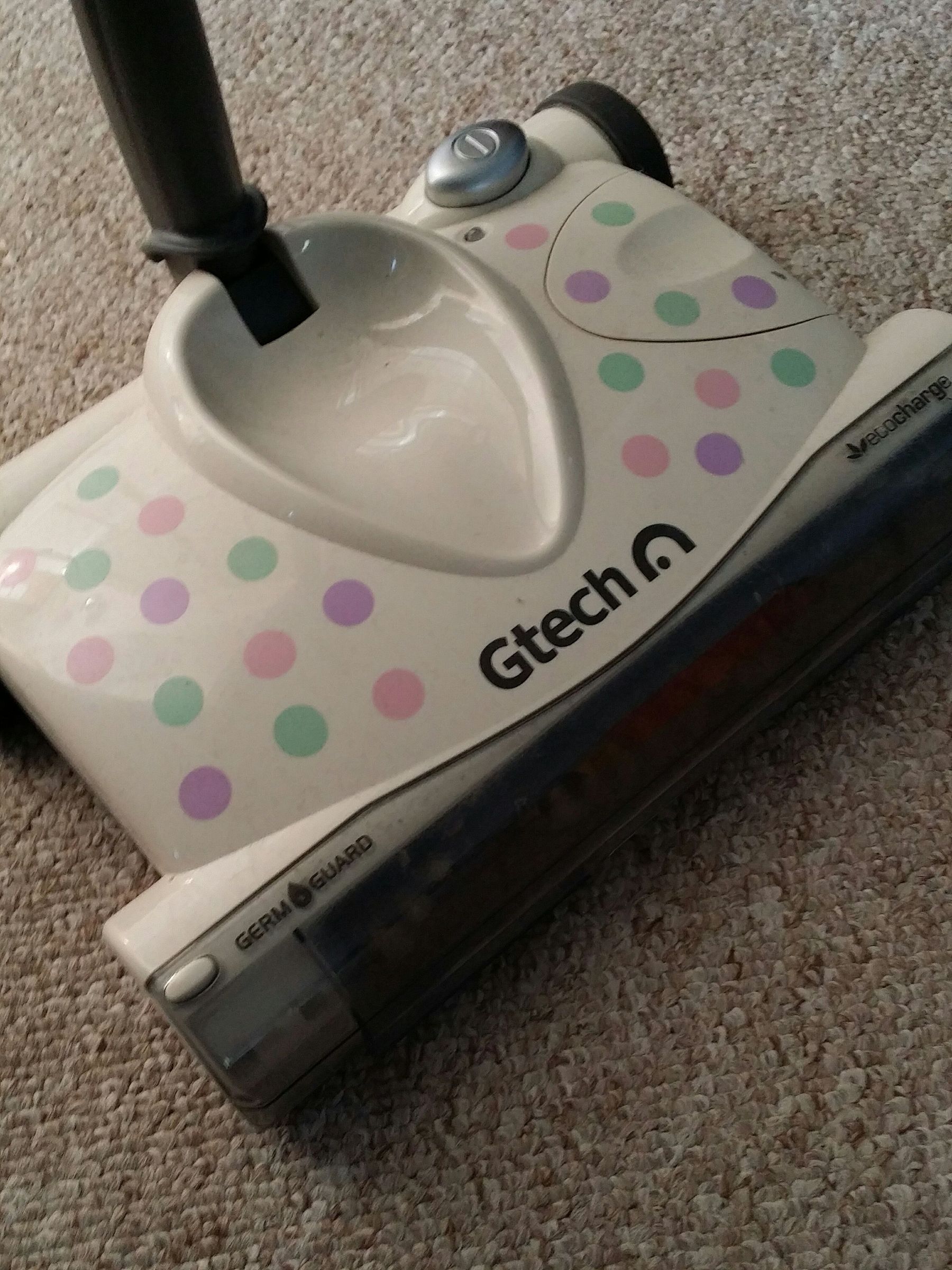 Sugru Hacks - Fixing a Gtech Floor Sweeper Brush