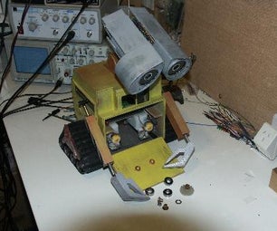Wall-E Robot