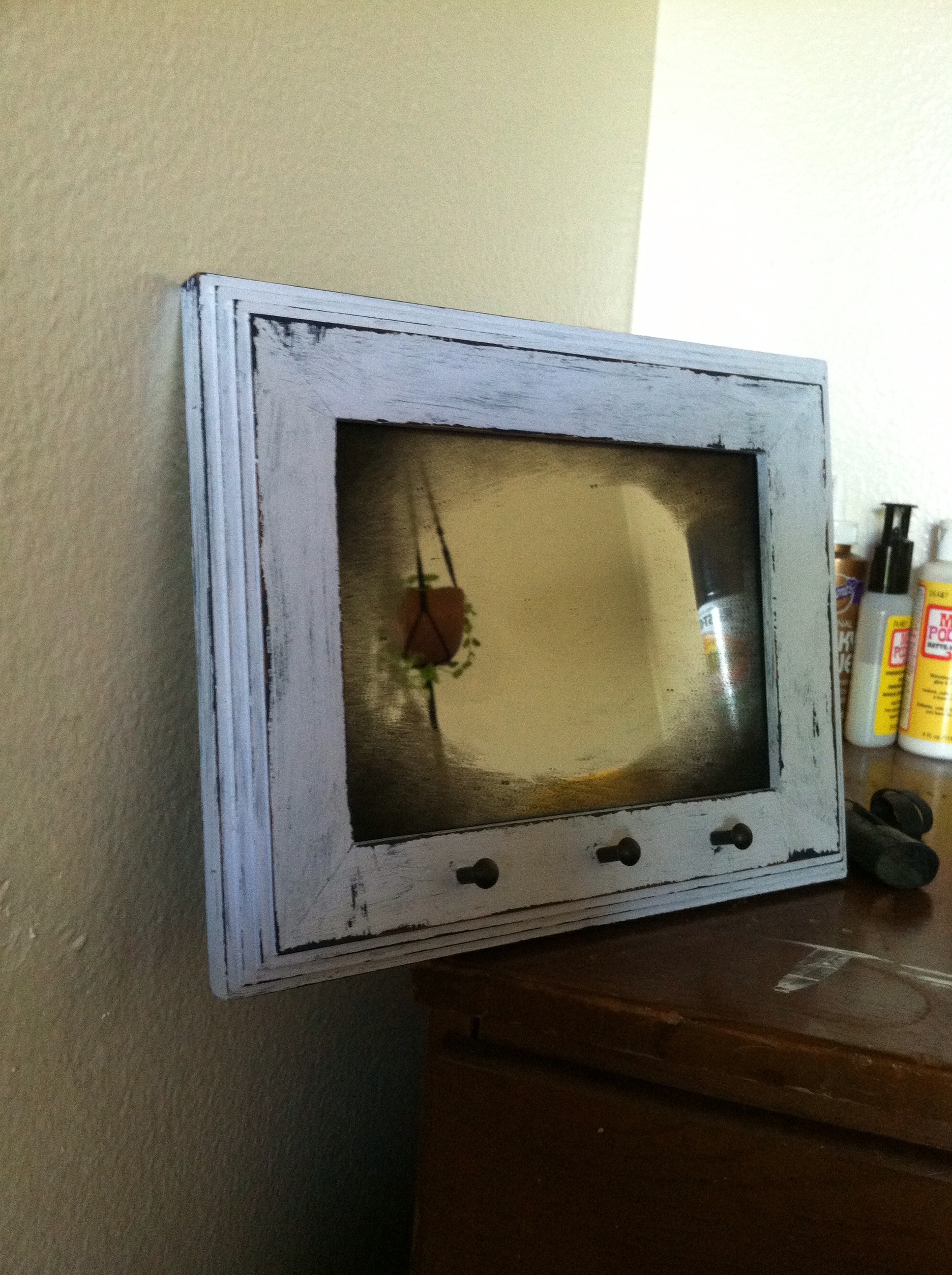 Smoky Entrance Mirror W/ Keyhooks